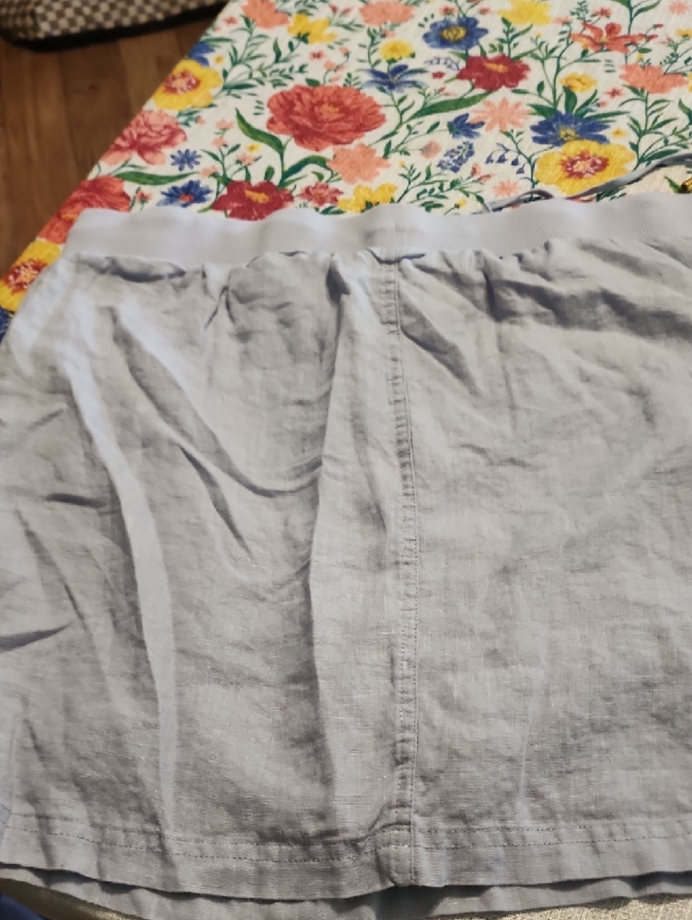 Ellen Tracy Pale Blue Elastic-Waist Skirt - Picture 4 of 5